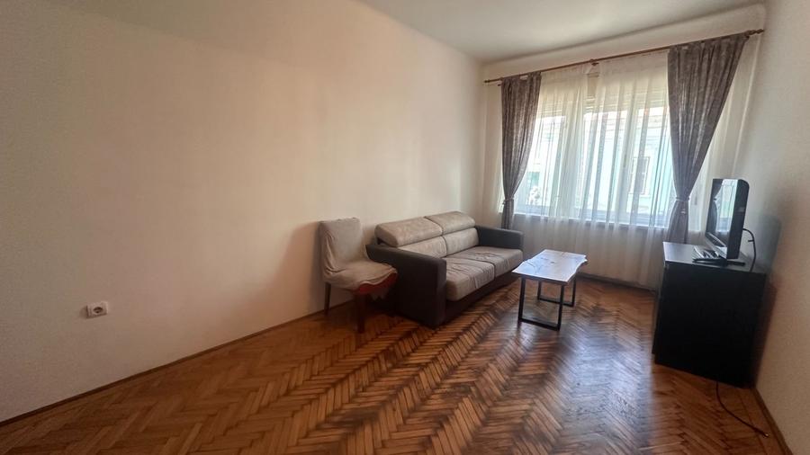 Apartament 2 camere zona centrala