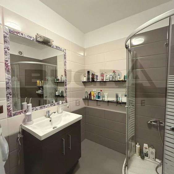 Apartament de 2 camere, 52mp, parcare, zona Soporului