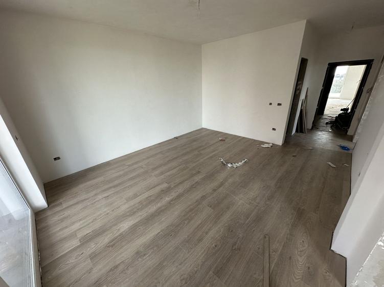 Apartment bloc nou cu lift si loc de parcare inclus