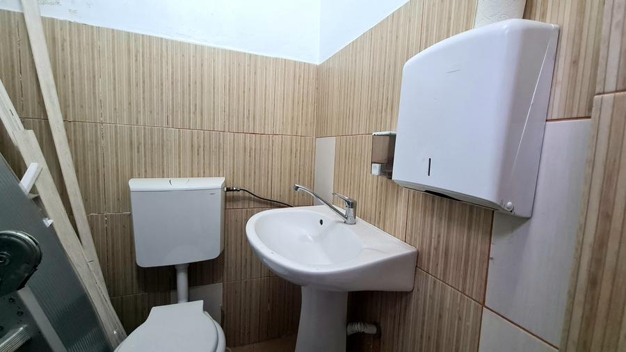 Spațiu elegant, la cheie, în centrul istoric al Brașovului – birou - agentie