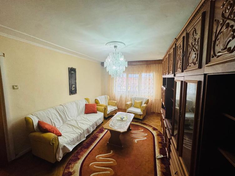 3 Camere Decomandat | Zonă Semicentrală | Etaj 3 | 0% Comision