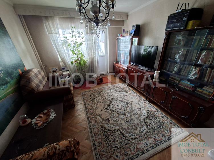 Apartament 3 camere Ultracentral etaj 7/10