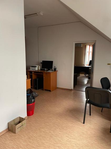 Cladire amenajata zona Grivita-Scoala 8