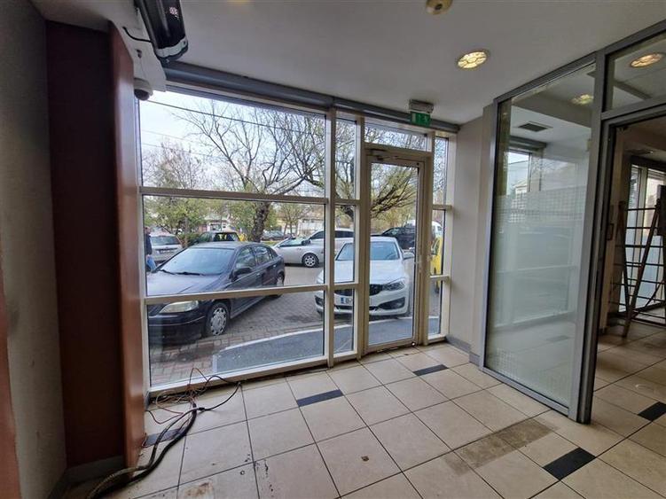 Spatiu comercial langa Metrou Muncii/Registrul Comertului