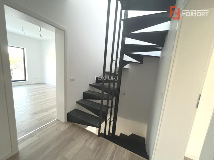Casa individuala cu 4 camere si teren de 190 mp - zona Buziasului