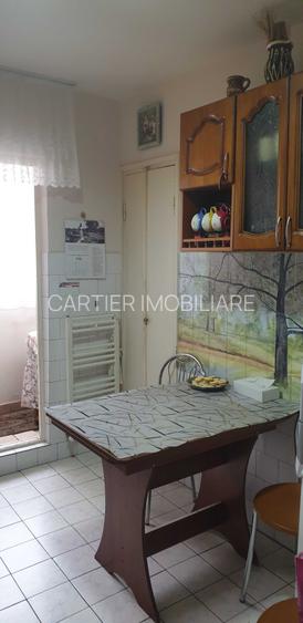 Vand apartament 2 camere zona Astra Calea Bucuresti - 2