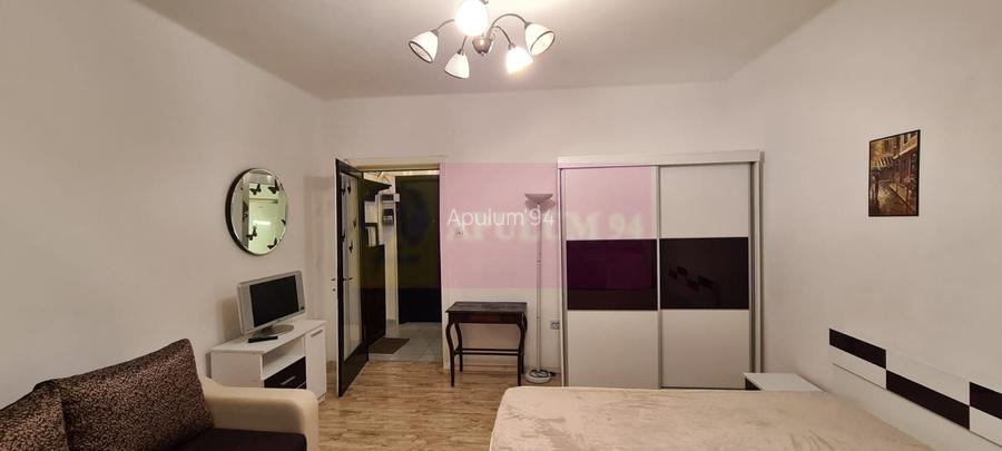 OPORTUNITATE INVESTITIE! Garsoniera ultracentrala  Piata Romana- ASE. - 8