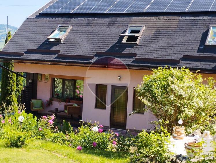 Pensiune - Domeniu montan - Casa si cabana 14 camere de vânzare