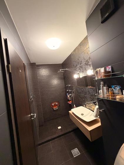 Inchiriere apartament 3 camere cu loc parcare si boxa