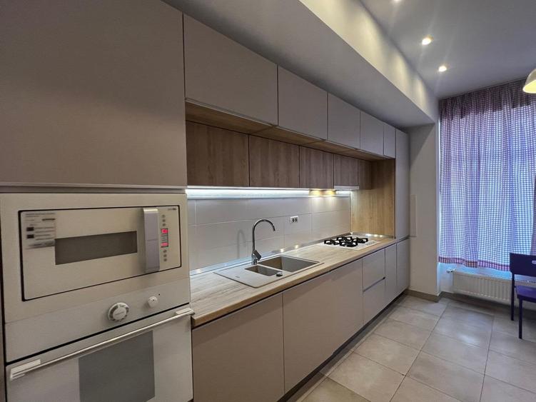 Laguna Residence | 3 camere, balcon, piscină în complex și garaj