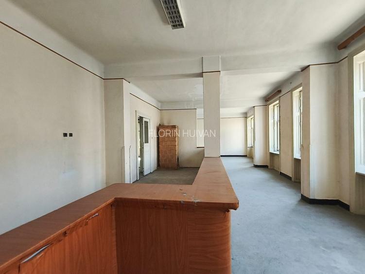 VÂNZARE - SPAȚIU COMERCIAL, CLĂDIRE INTERBELICĂ, CENTRU SIRET - 5