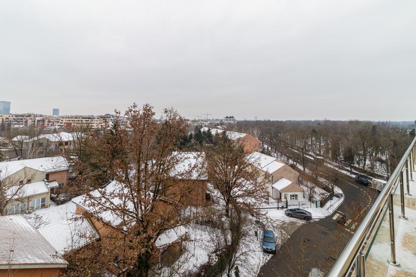 Vanzare- Apartament 88 mp cu terasa 20mp - Vedere libera parc - Herastrau