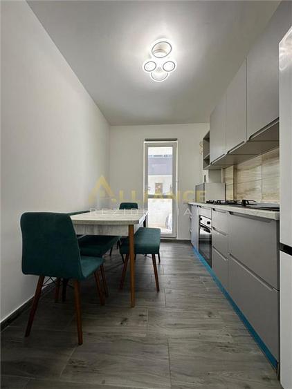 Apartament 2 camere + gradina { Strada Biruintei }