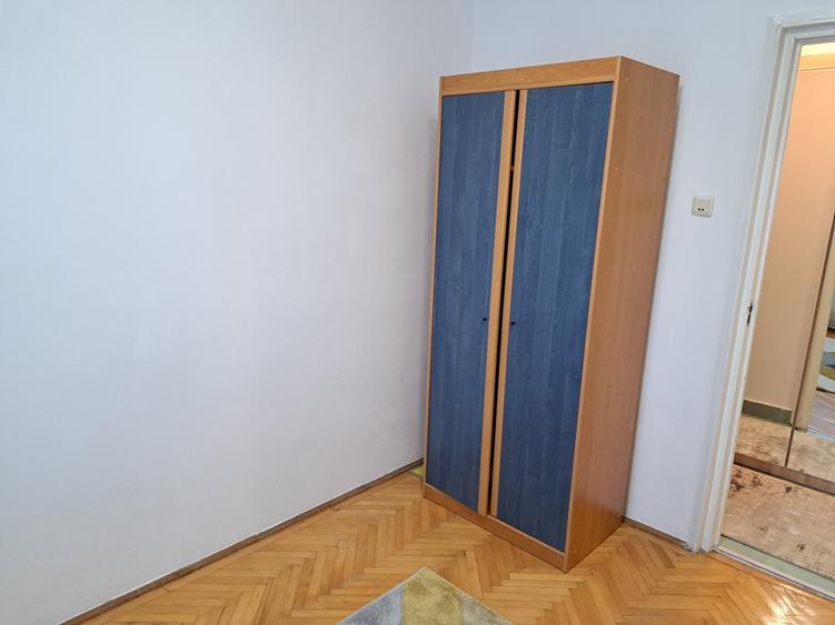 Inchiriez apartament 3 camere, Dambu Pietros, Tg. Mures