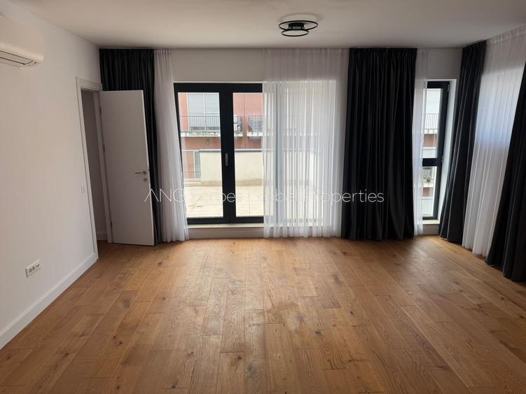 Villa For SALE - AMERICAN SCHOOL - PIPERA