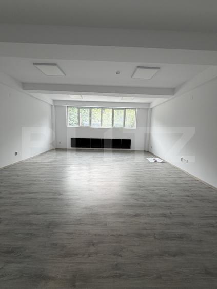 Spatii de birouri, 329 mp, total amenajat, zona LIDL Obcini