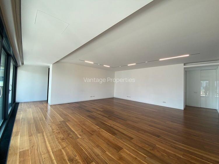 Luxury apartment, 5 rooms, with generous terraces, Aviatorilor area - 3