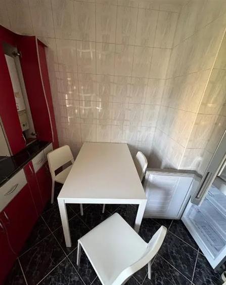 Apartament 3 camere Brancoveanu Metrou/ 2 bai