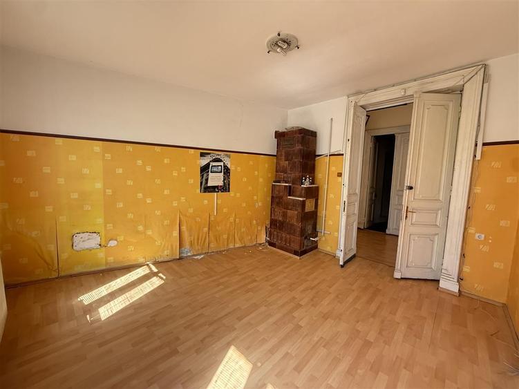 Vanzare casa individuala - Mosilor Parintele Galeriu Bucuresti