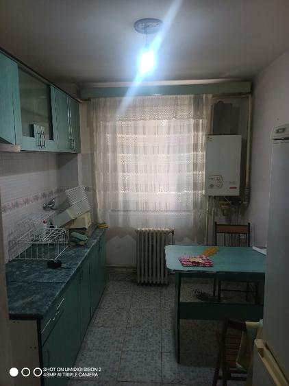 Incchiriez apartament 2 camere