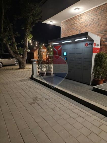 DE VÂNZARE CENTRU COMERCIAL MOARA VLASIEI CU CHIRIASI ACTIVI, 1860 MP