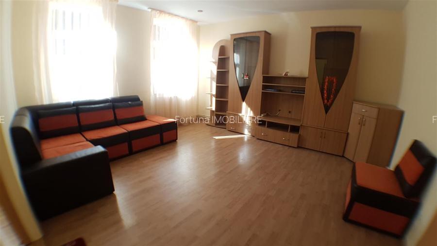 Casa cocheta, 2 camere mobilata si utilata, zona Piata Unirii - 3