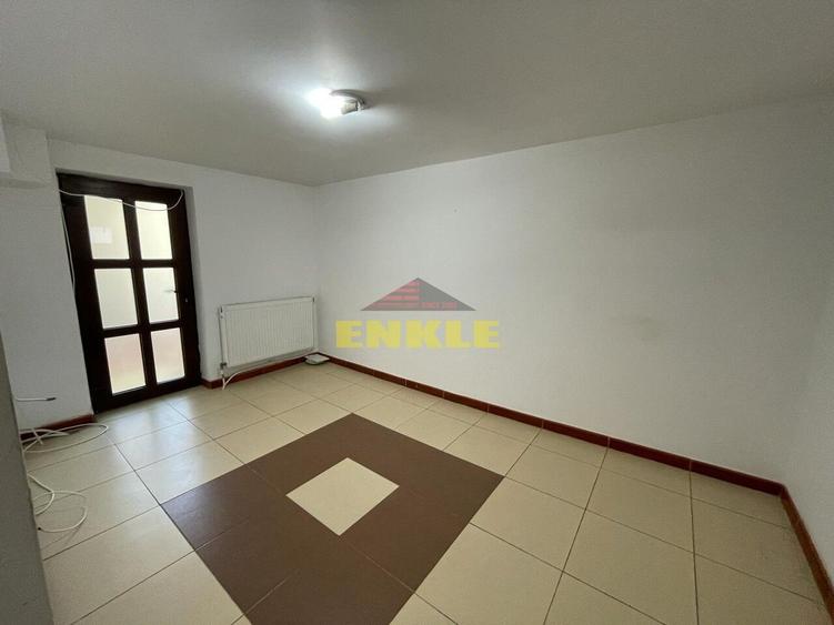 Imobil de vanzare 750 mp , zona Bucovina-pret 490000 euro neg