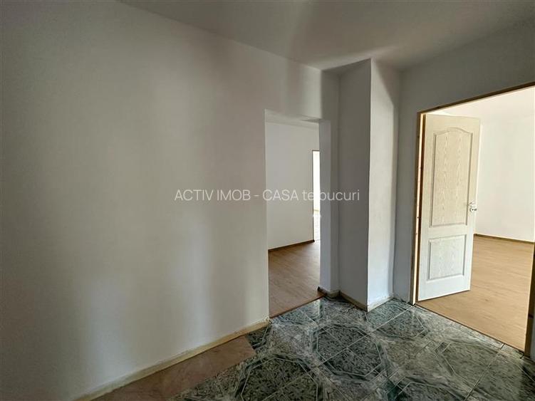 Resita, Apt. 3 Cam, Cf.1 Decom. Central - 26