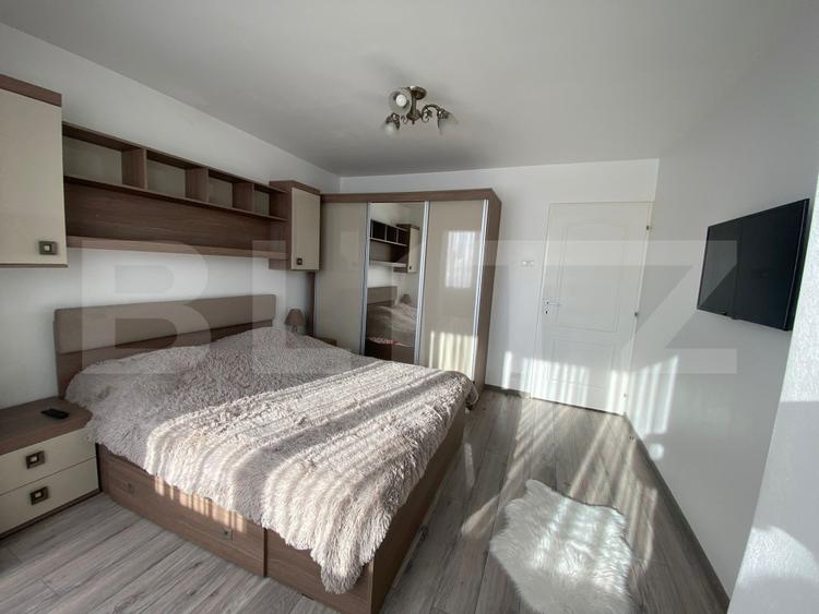 Apartament 3 camere, 75 mp, zona Soarelui