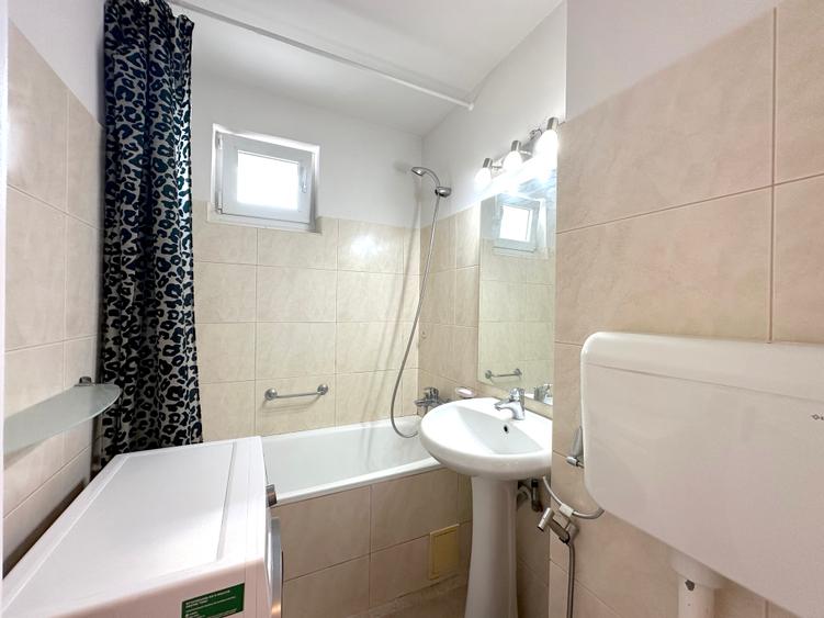 Comision 0! Apartament 3 camere, balcon, bloc anvelopat, Favorit -Drumul Taberei