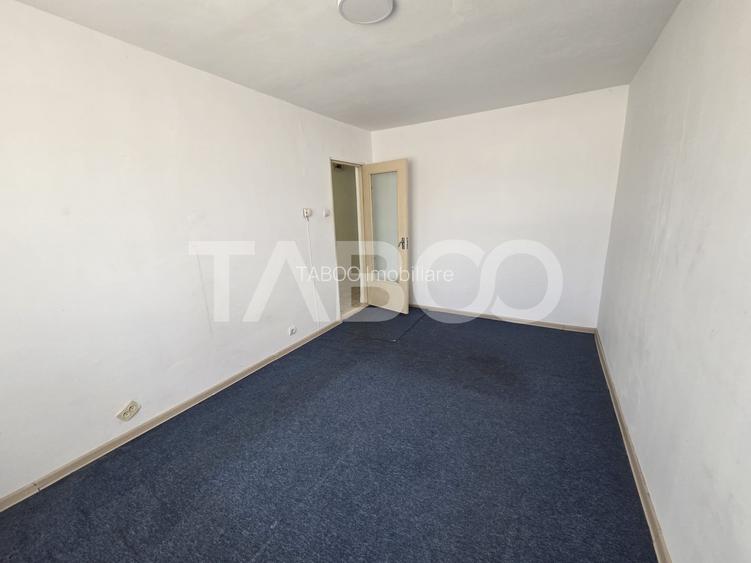 Apartament 2 camere decomandat Zona Stejarului 55 mp utili - 3