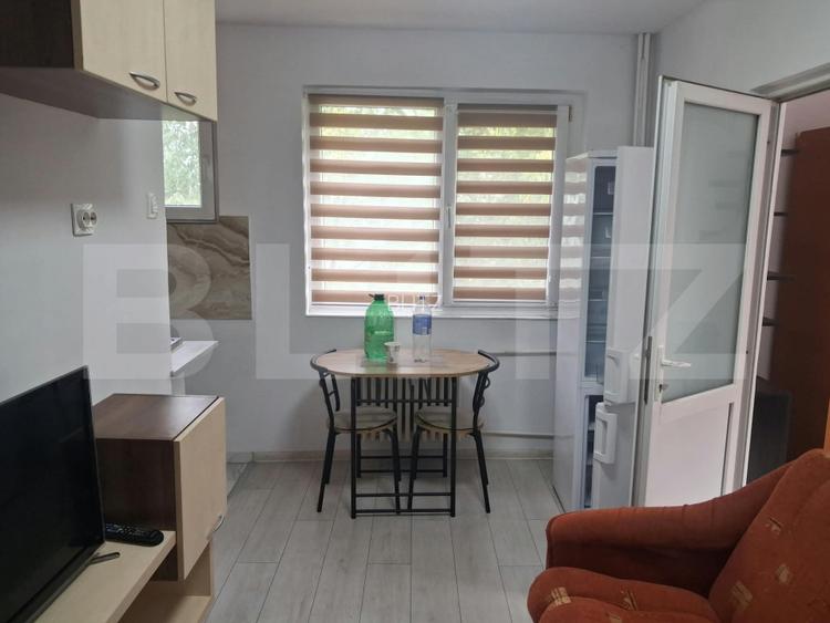 Apartament cu 2 camere în zona Cantemir, Iași, renovat și ideal pentru investiți - 5