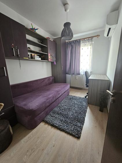 Apartament cu 3 camere Casa de Cultura/Centrala proprie/CTBUS/Loc de parcare