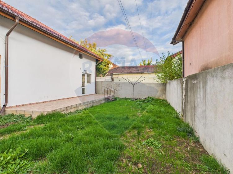 Casă / Vilă 6 camere Pantelimon
