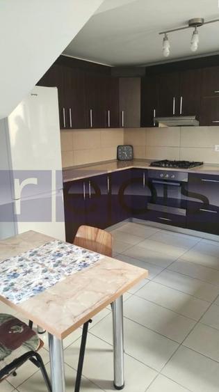 ÎNCHIRIERE VILĂ | 4 CAMERE | ZONA ANDRONACHE | LOC DE PARCARE