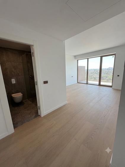 Vanzare Apartament 4 camere One High District + Parcare inclusa