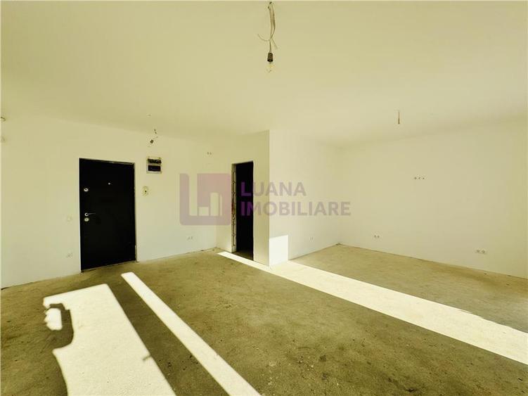 Spatiu comercial NOU | Doamna Stanca | 71,5 mp | vitrine la strada