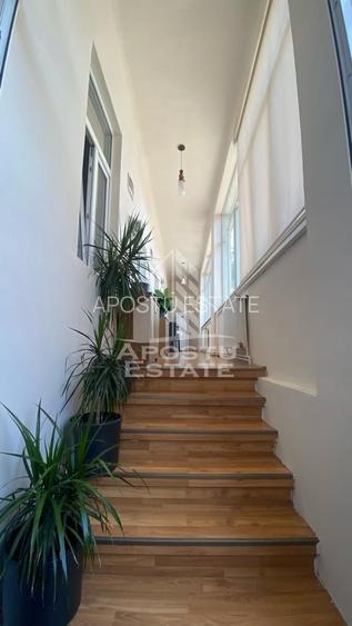 SAD cu 3 camere + spatiu comercial la demisol, - 9
