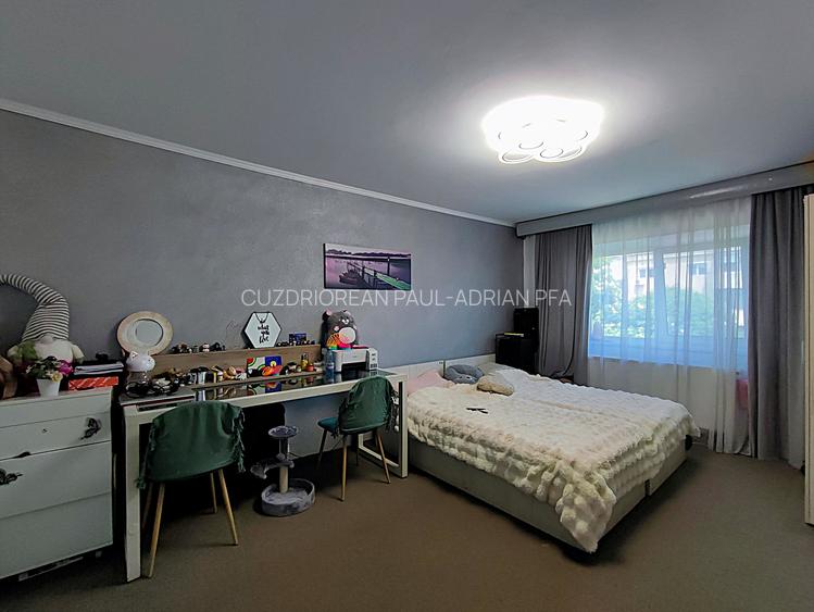 Apartament 3 camere de vanzare in zona City Park Mall, comision 0% - 2