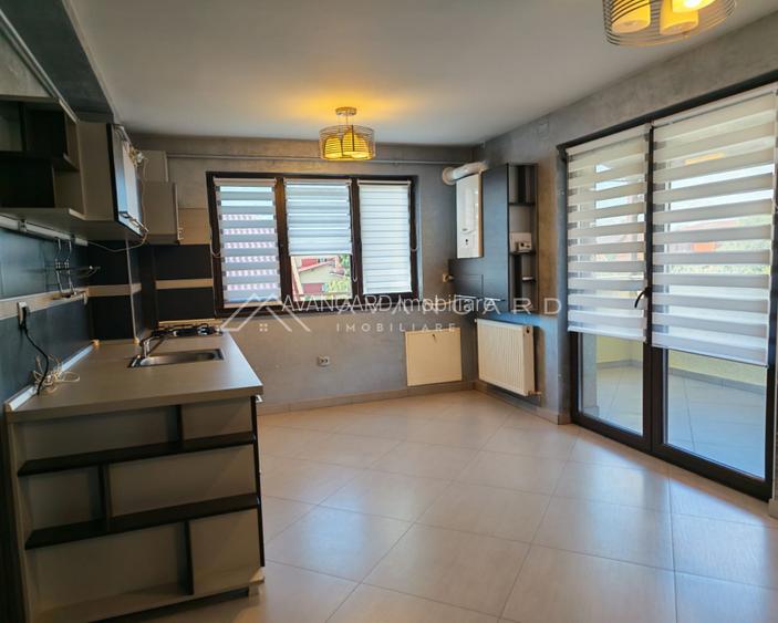 Apartament 4 camere, cartier Între Lacuri, loc de parcare - 3