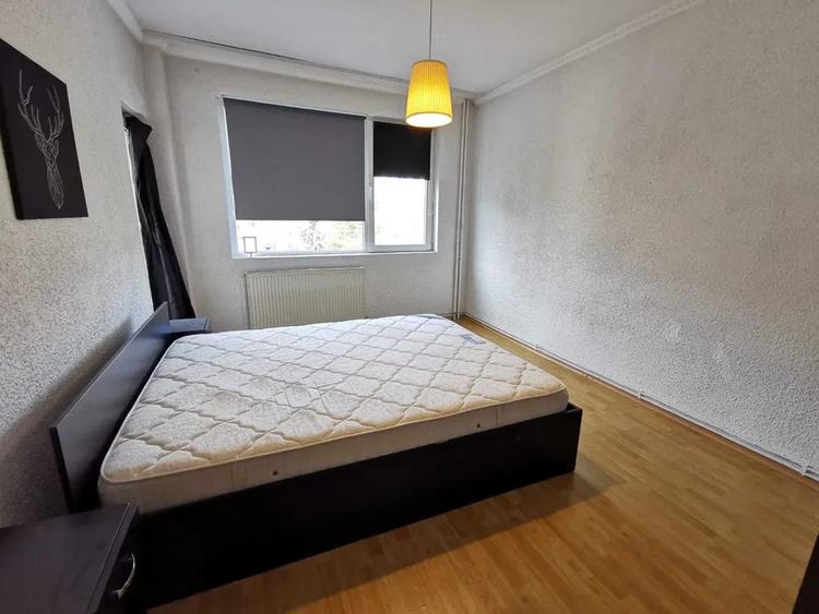 Apartament 3 camere decomandate, 70 mp, 2 parcari, zona Parcului Central