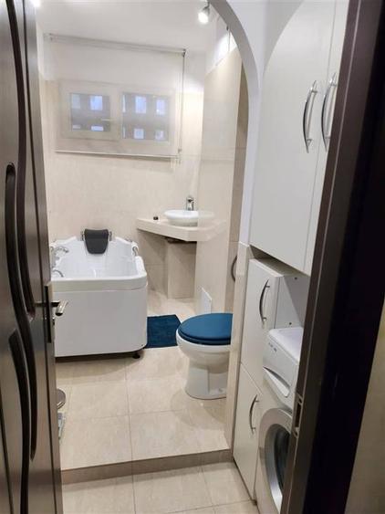 Vanzare Apartament 3 Camere Semidecomandat Covasna