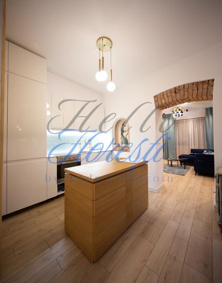 Apartament la curte comuna, 3 camere, 76MP, superfinisat, zona Scala