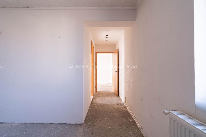 Casă de vânzare în Arad – zona Poltura