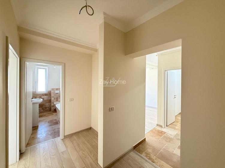 Locatie excelenta. Spatios 60 mp. Dressing. Asfalt. Loc de parcare.