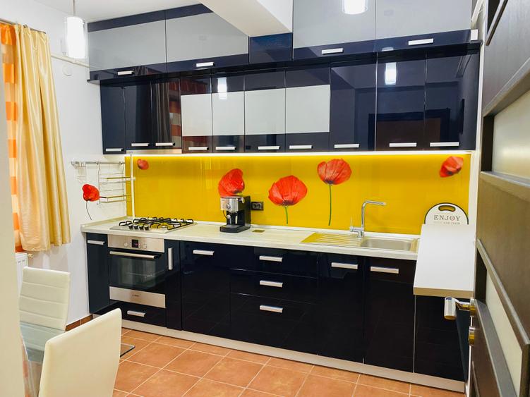 Apartament 3 camere - Decebal - loc de parcare subteran