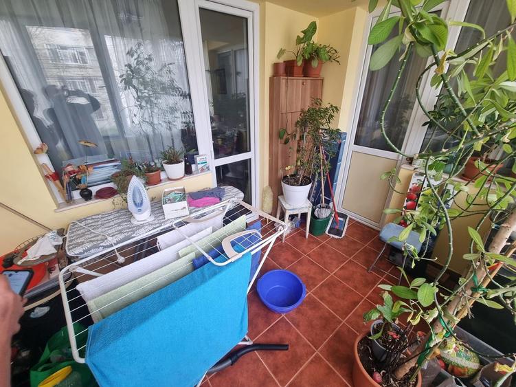 Faleza nord-apartament 4 camere et 1 cu gaze
