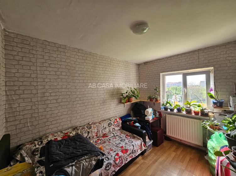 Ap 4 cam, dec, 2 băi cu geam, 2 balcoane, etaj 1, Timișoara, Shopping City - 10