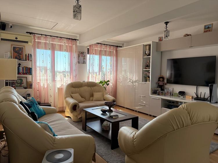 Apartament 3 camere metrou Dimitrie Leonida