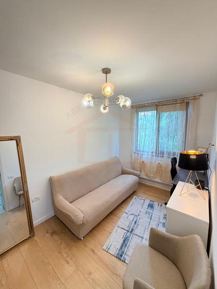 APARTAMENT CU 3 CAMERE DE ÎNCHIRIAT | ȚIGLINA 1